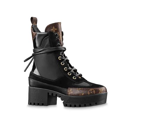 amazon vende replica louis vuitton|Louis Vuitton boots dupe.